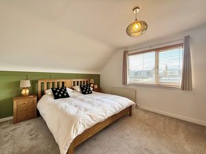 Photo 16- click for photo gallery